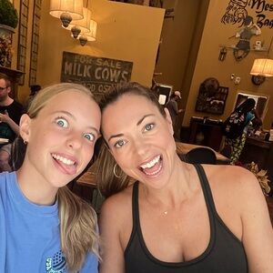 Meet your Posher, Samantha